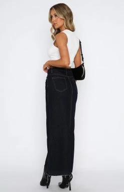 Take My Picture Denim Maxi Skirt Dark Wash -whitefox shop 08.06.2331104