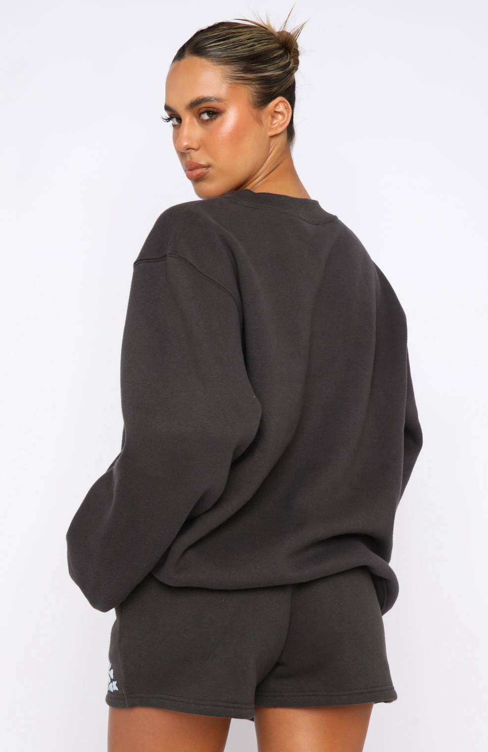 4th Edition Oversized Sweater Storm 6 4th Edition Oversized Sweater Storm - Image 4