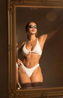 Hacienda Bikini Top White Rib 25 Hacienda Bikini Top White Rib -whitefox shop AMANDAKHAMKAEW 0ba0154d 9b46 4602 b484 823189143704