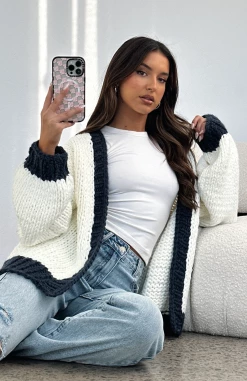 A Little Too Much Knit Cardigan Cream + Navy -whitefox shop A LITTLE TOO MUCH CARDIGAN 20 06 23 02