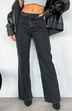 In Heaven Mid Rise Straight Leg Jeans Black Acid Wash -whitefox shop IN HEAVEN MID RISE STRAIGHT LEG JEANS 15.08.23 08