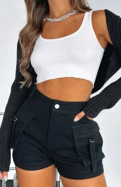 Just A Friend Shorts Black