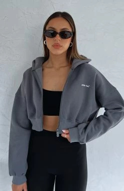 She's Effortless Cropped Hoodie Slate 11 She's Effortless Cropped Hoodie Slate -whitefox shop SHES EFFORTLESS CROPPED HOODIE 220823 012