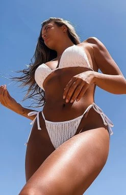 Paradise Found Bikini Top White -whitefox shop sxcscs 0585edcb 3c5b 4707 a1c1 3066ed124cb7